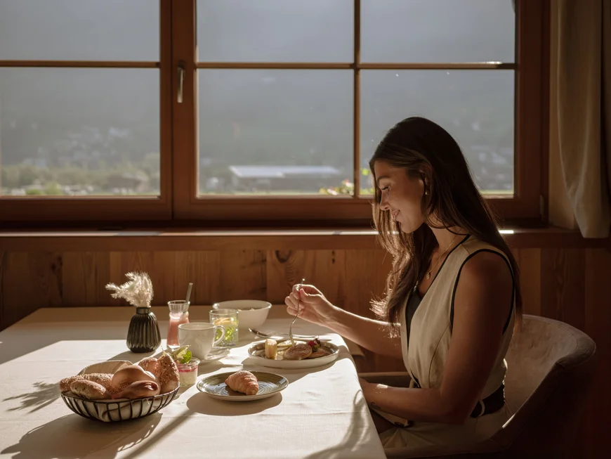 Ihr sucht eure Unterkunft mit Frühstück im Zillertal.