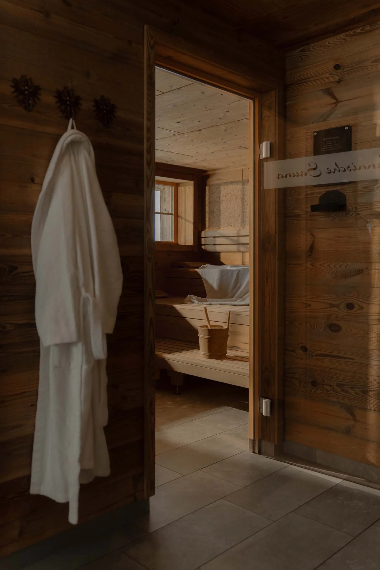 Bildergalerie des Aparthotel Stacherhof in Fügen Bildergalerie des Aparthotel Stacherhof in Fügen